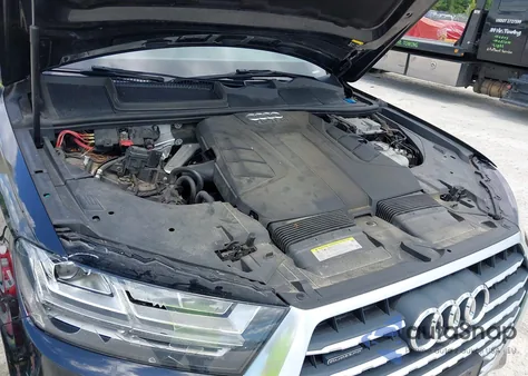 2018 Audi Q7 3.0T Premium из США, поврежденный, VIN WA1VAAF76JD021355